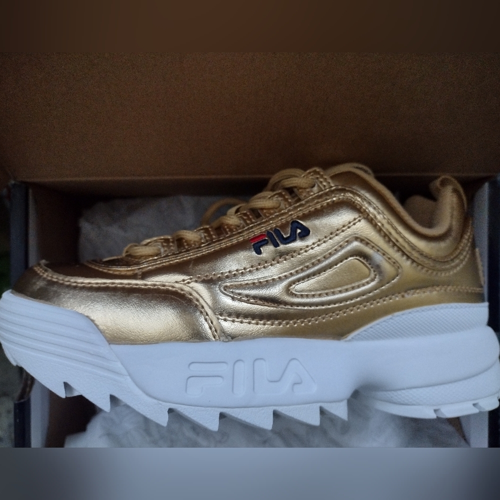 Fila Disruptor Sneakers (Gold)